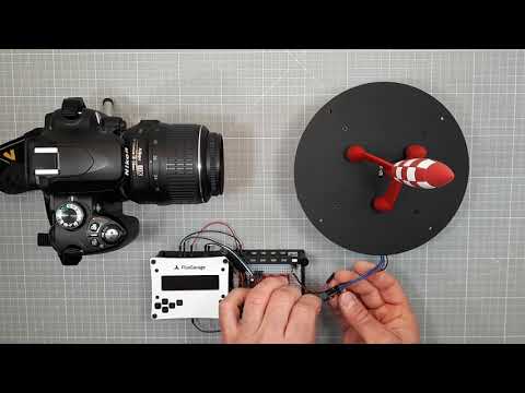 Arduino Controller for DIY Automated Turntable with Camera Shutter for 360&amp;deg; Product Photography