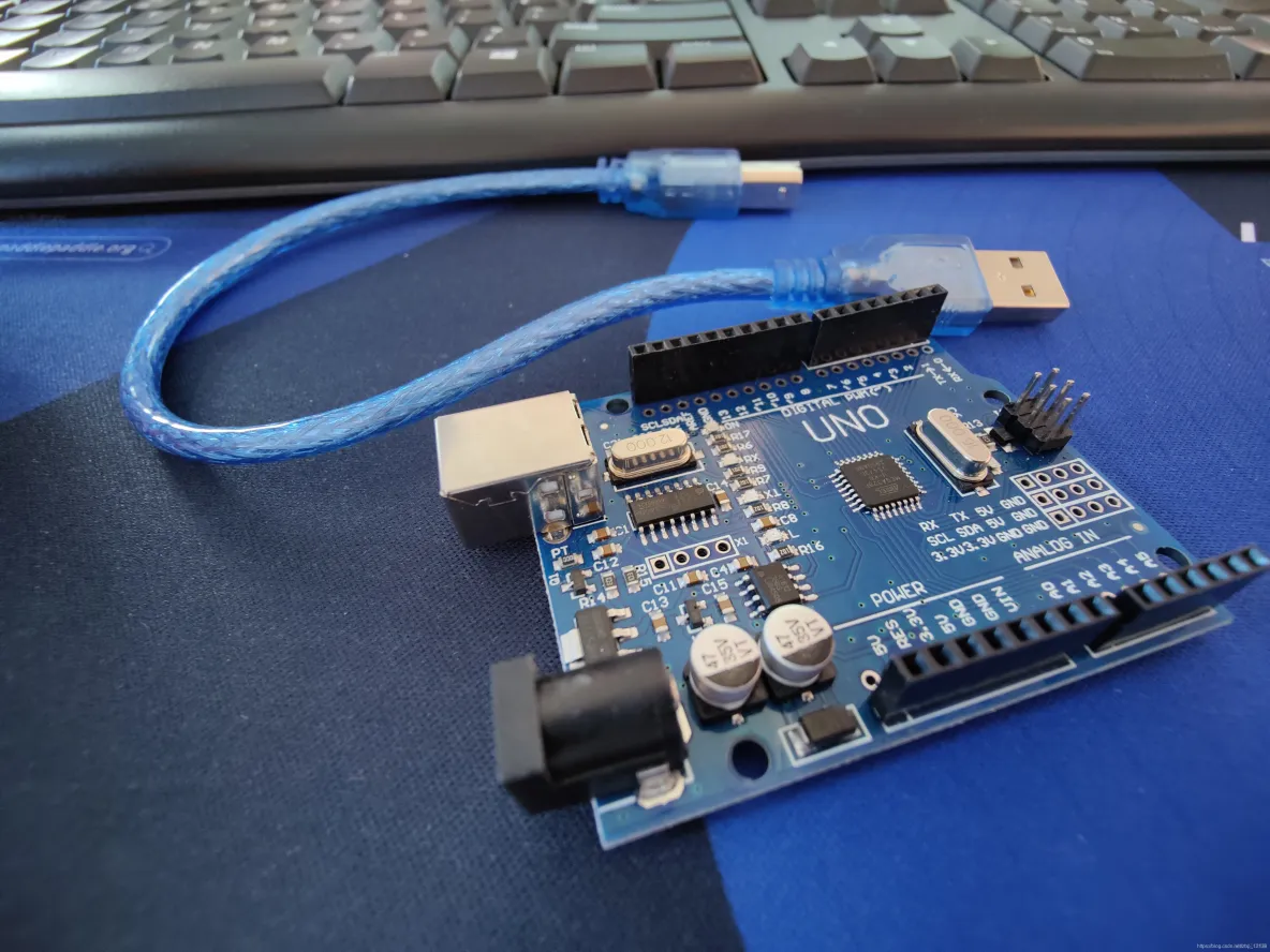 Arduino UNO R3.png