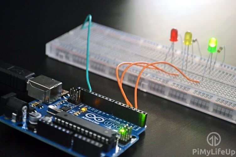 Arduino-Traffic-Light.jpg