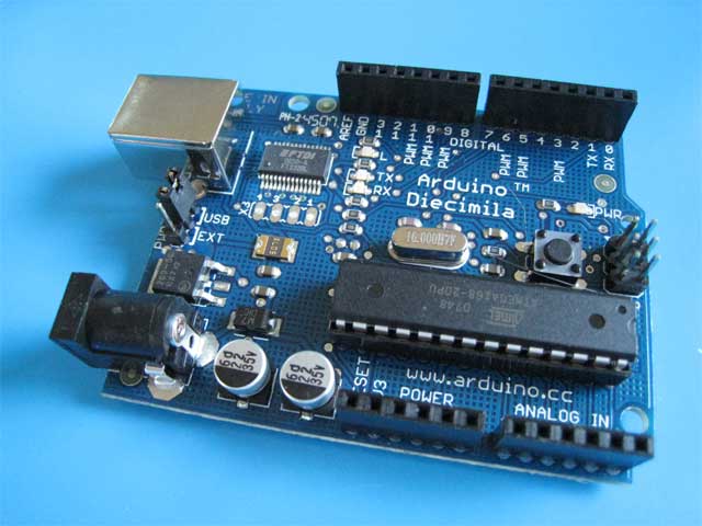 ArduinoDiecimila01.jpg