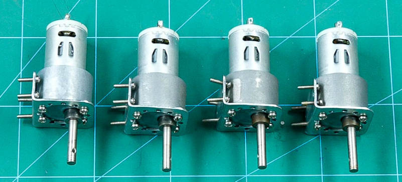 Attach Motor to Motor Mounts.jpg