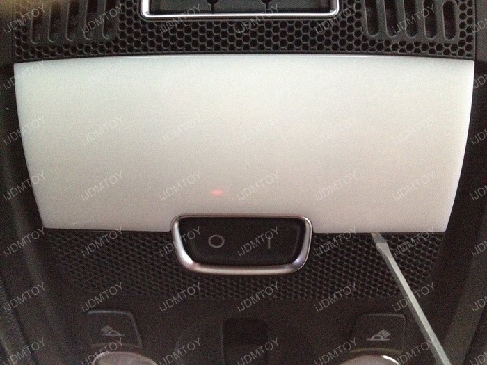 Audi-A5-LED-interior-install-01.jpg