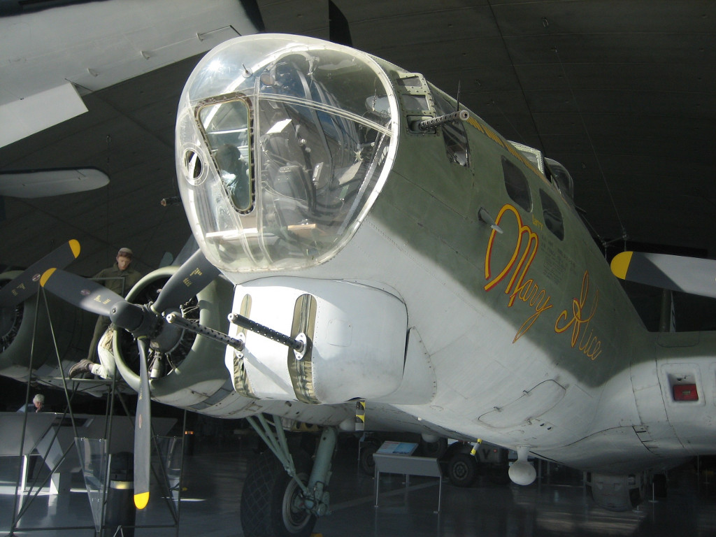 B17_chin_turret.jpg