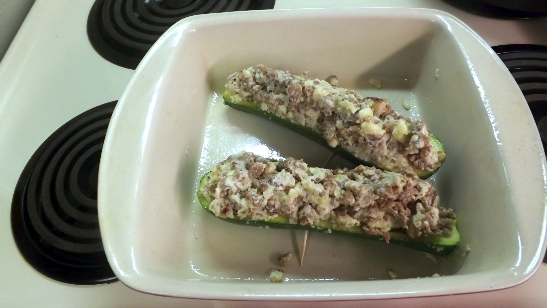 BAKED STUFFED ZUCCHINI WITH HOT ITALIAN SAUSAGE &amp; RICOTTA CHEESE 005.JPG