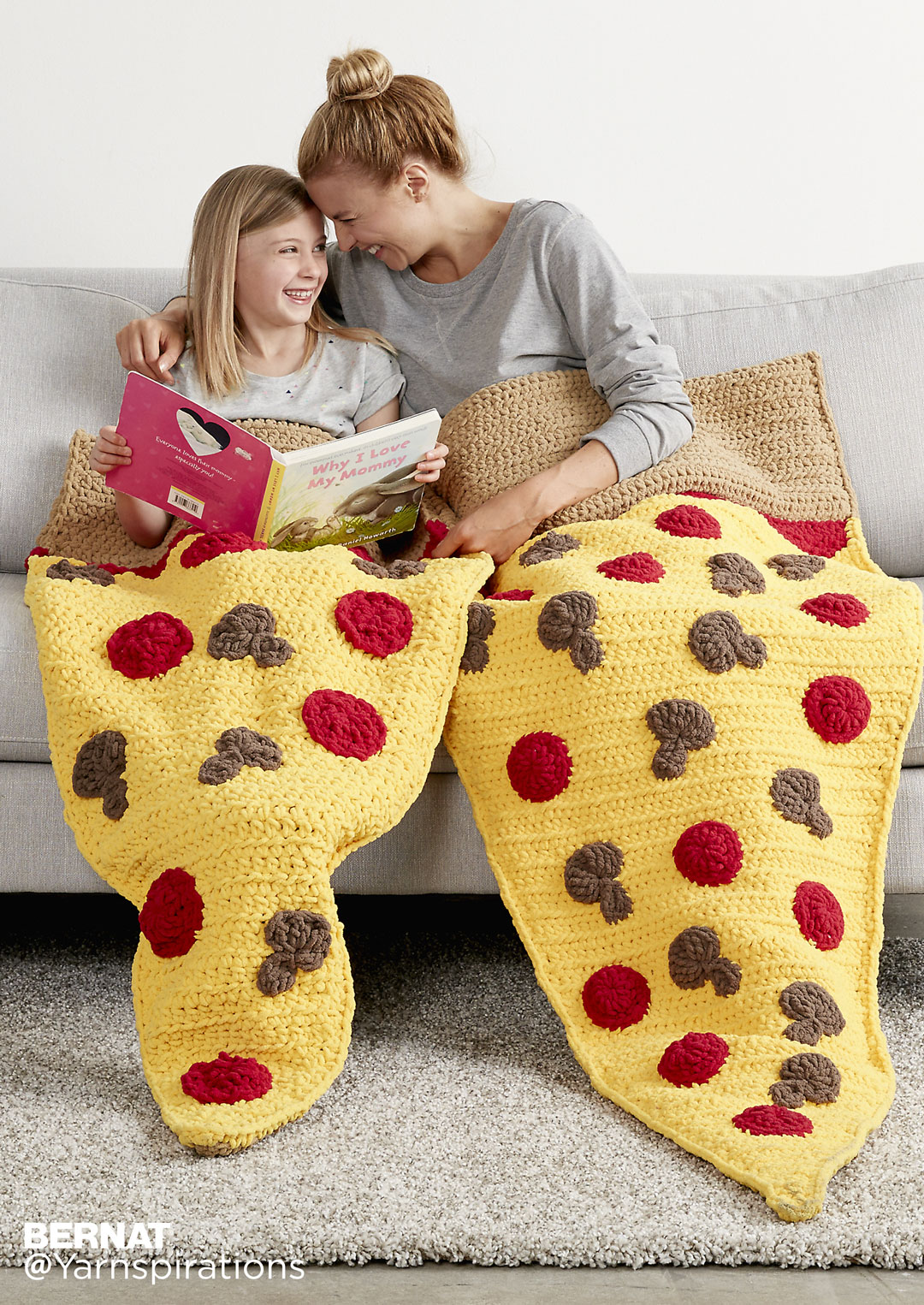 BERNAT-BLANKET-C-PizzaPartyCrochetSnuggleSack-WEB.jpg