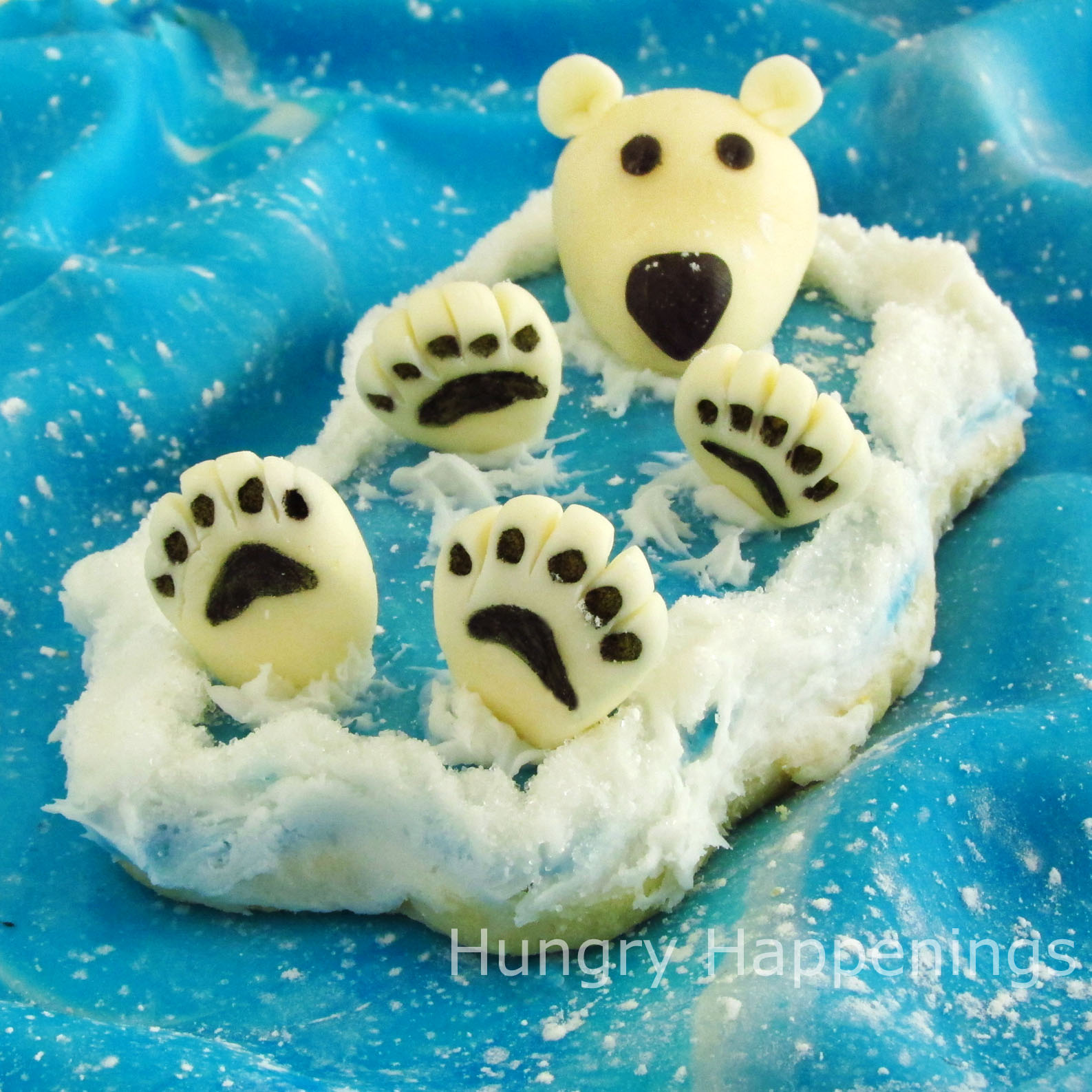 Back Float Bear Cookies from Hungry Happenings.jpg
