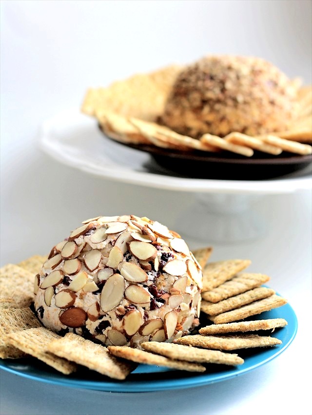 Basic Cheese Ball Recipe1.JPG