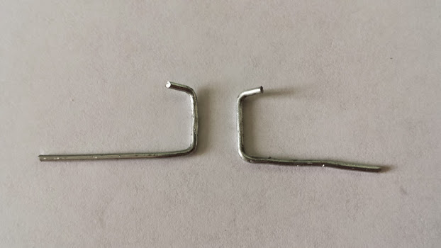 Bent paperclip.jpg