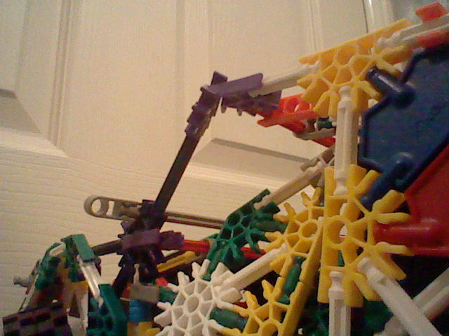 Big knex car crash (9).JPG