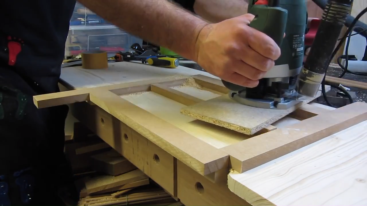 Bildschirmfoto von Butter Biscuit Box - Woodworking Europe Collaboration Build .mp4 - 6.png