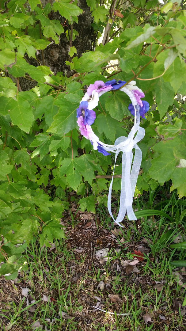 Black Light Flower Crown (1).jpg