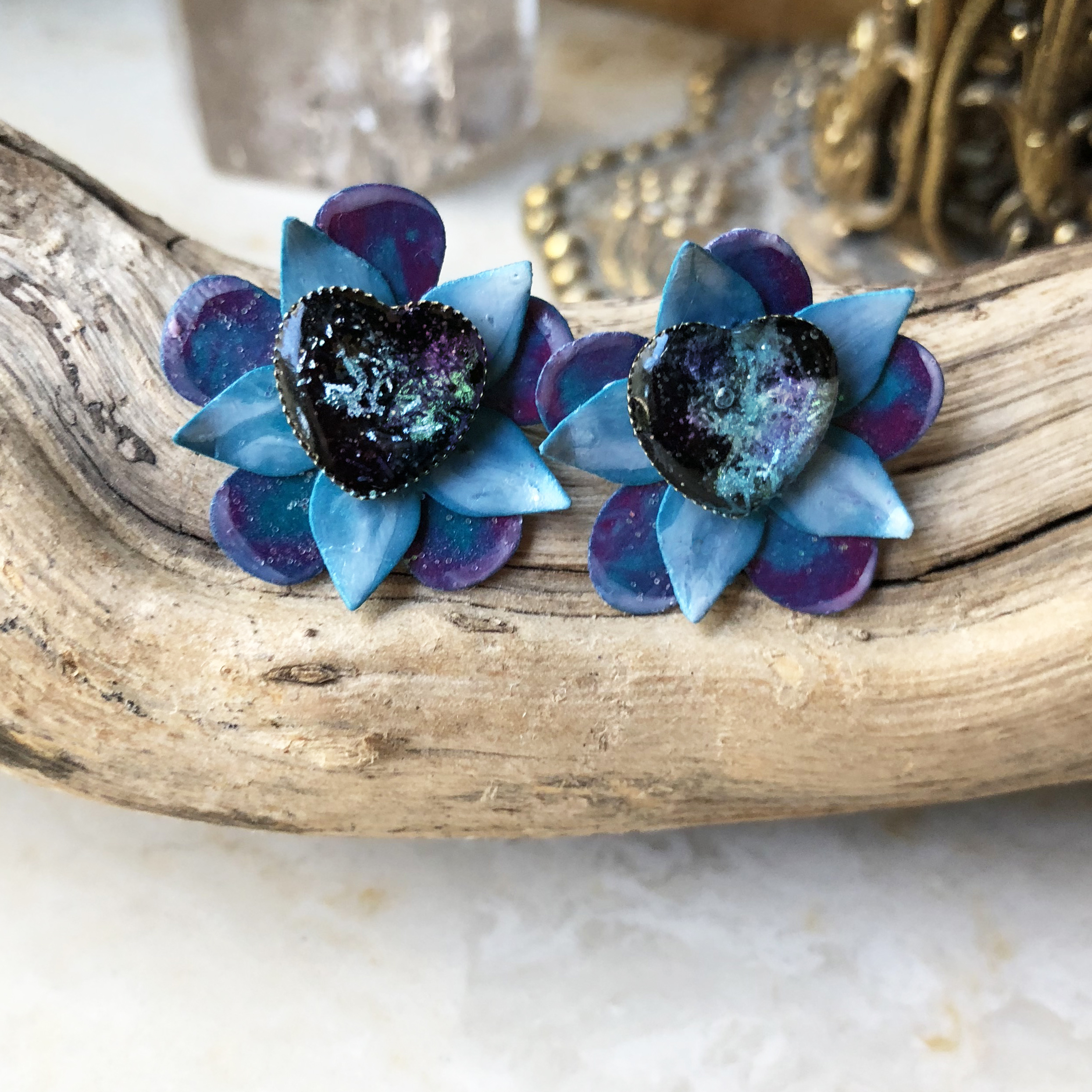 Black Opal Earrings Jkt 04.jpg