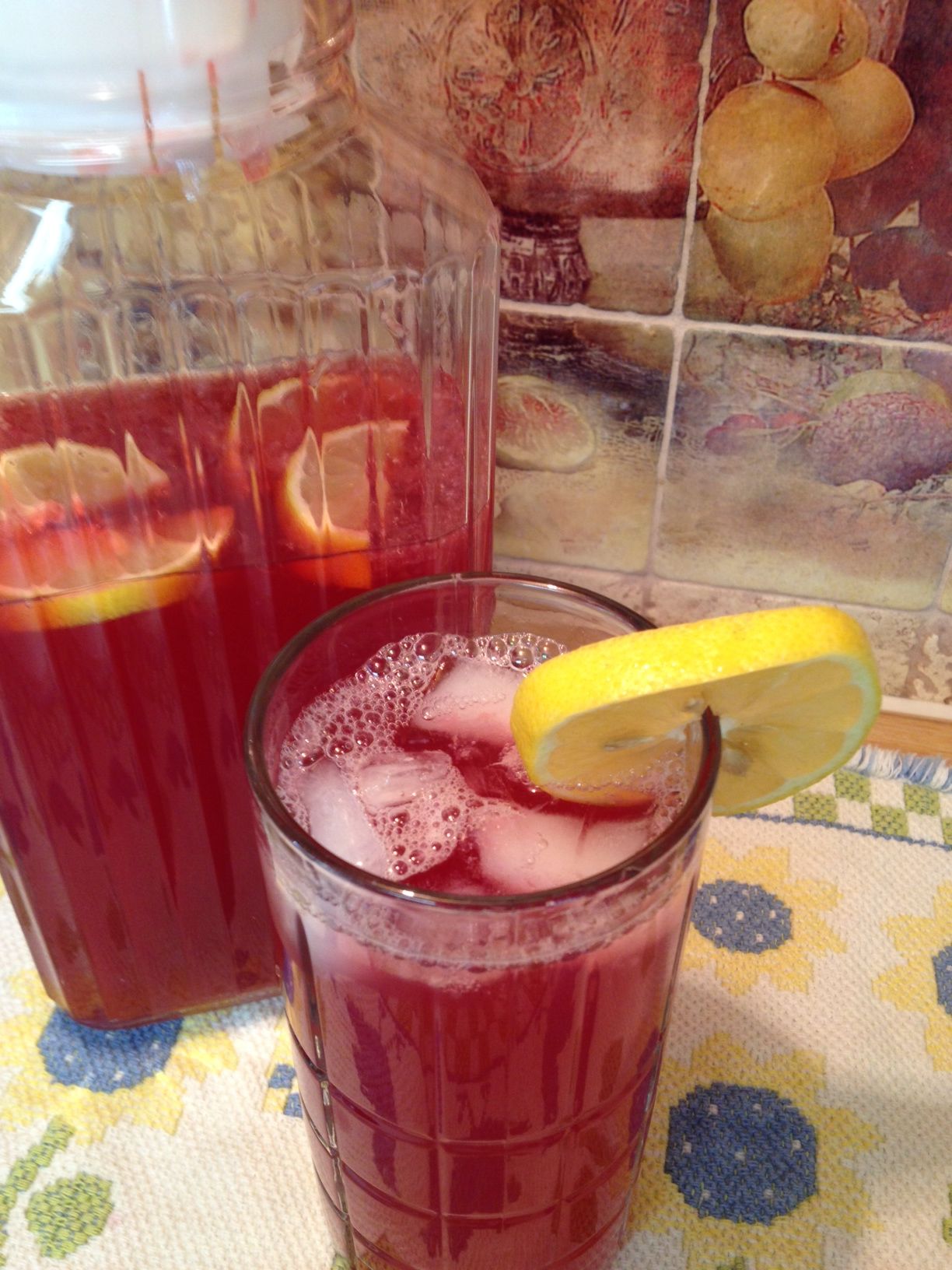 Blackberry Mojito Tea Lemonade -over-head-.JPG