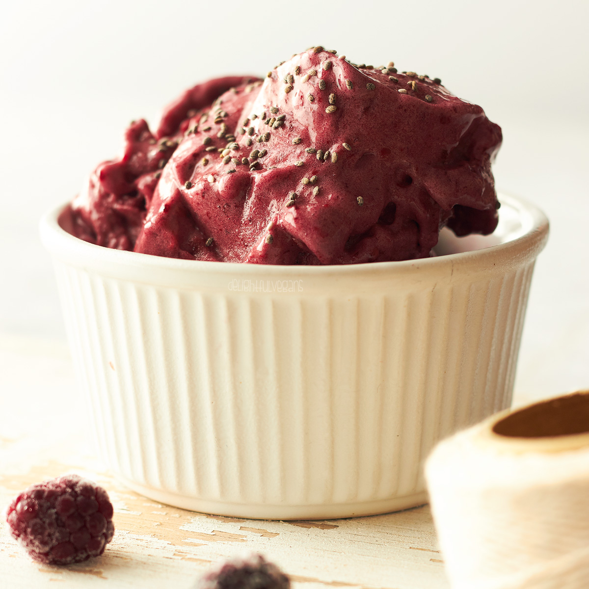 Blackberry-Ice-Cream_5-square.jpg