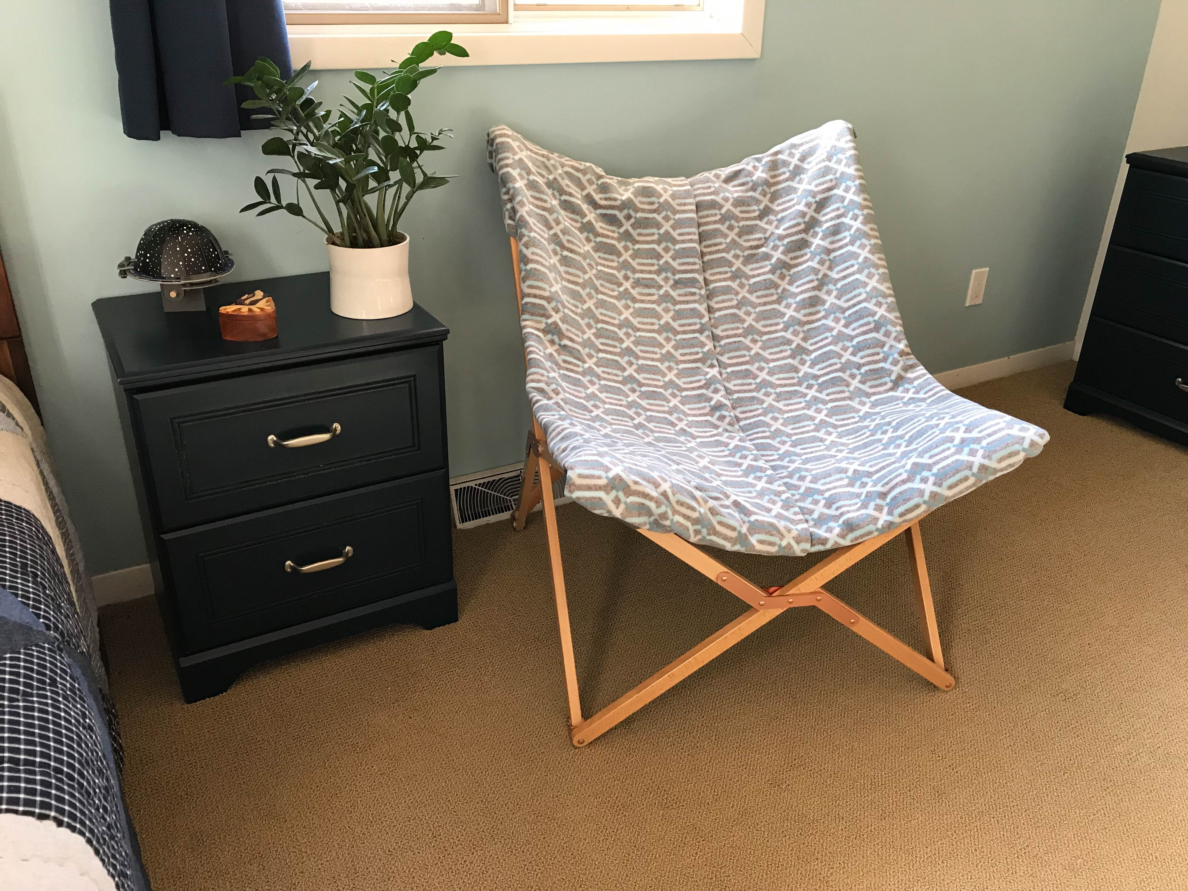 Blanket Chair-01.jpg