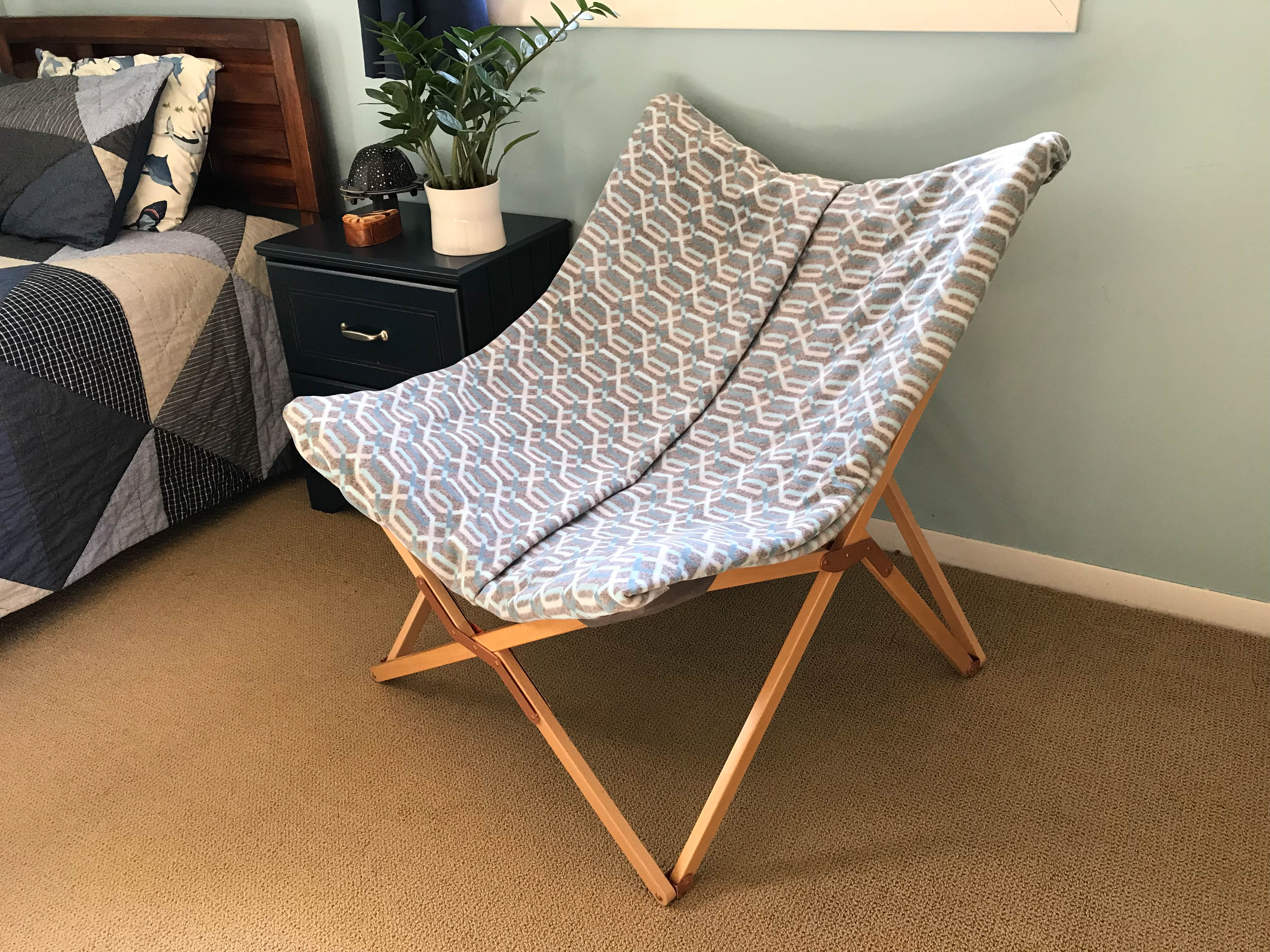 Blanket Chair-02.jpg