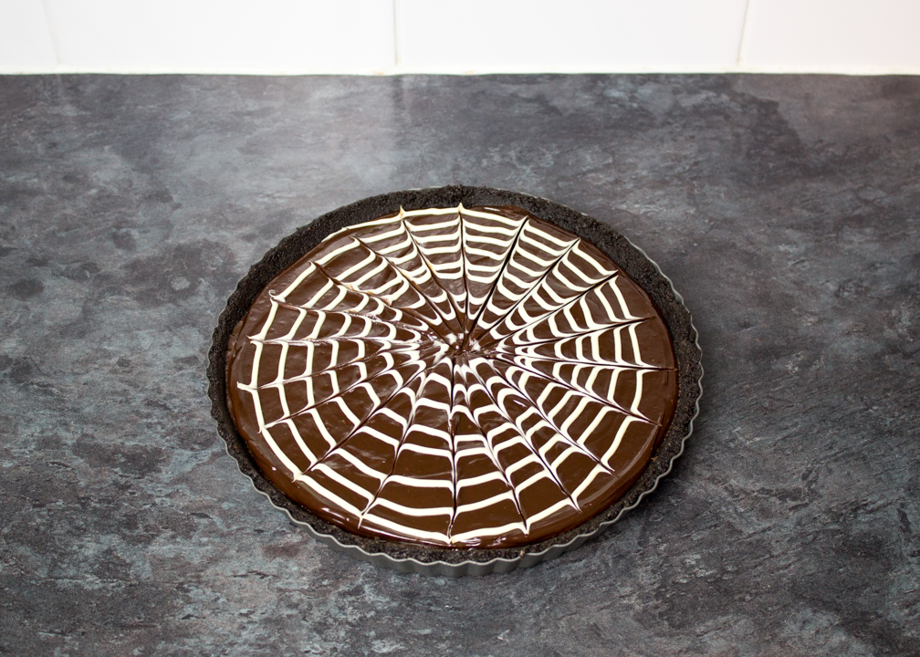 Bloody Chocolate Spider Web Tart-11.jpg