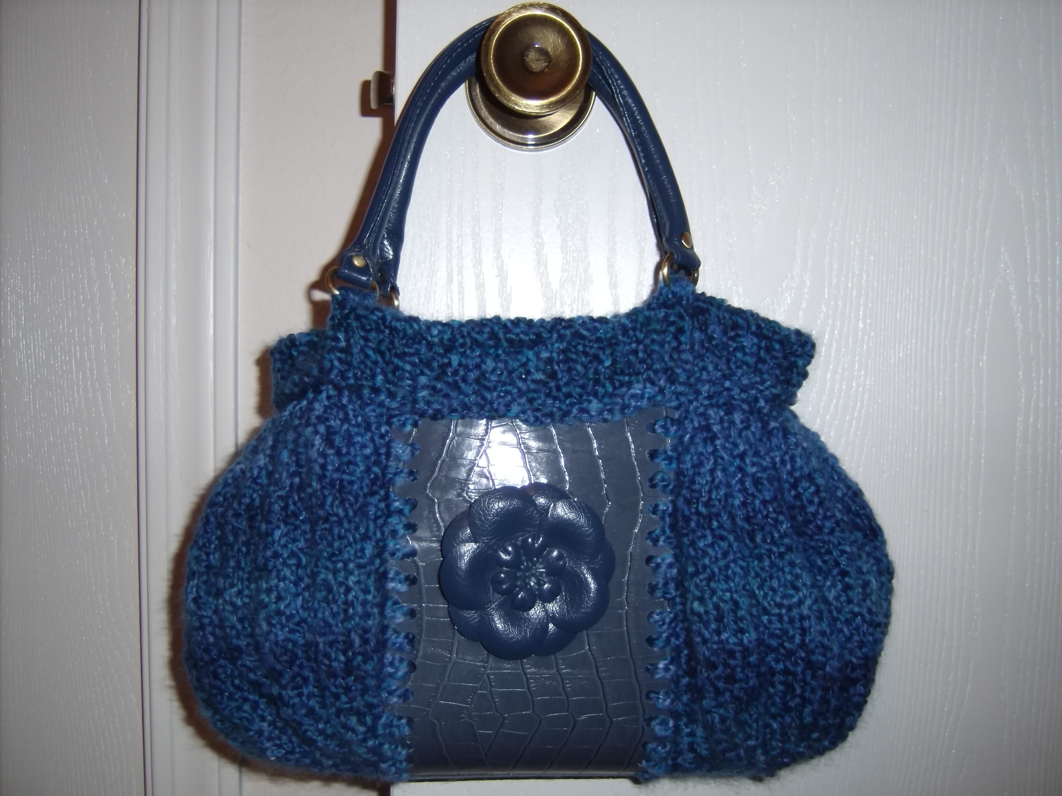 Blue purse 005.jpg