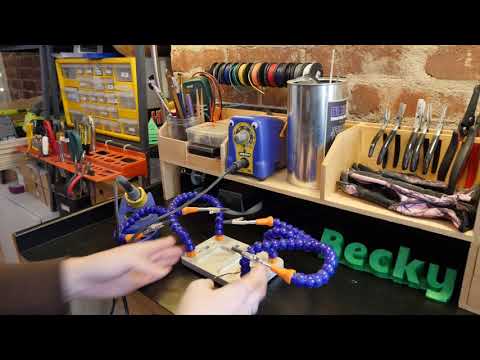 Bluetooth Knife Sharpening Coach with BNO055 // Becky Stern