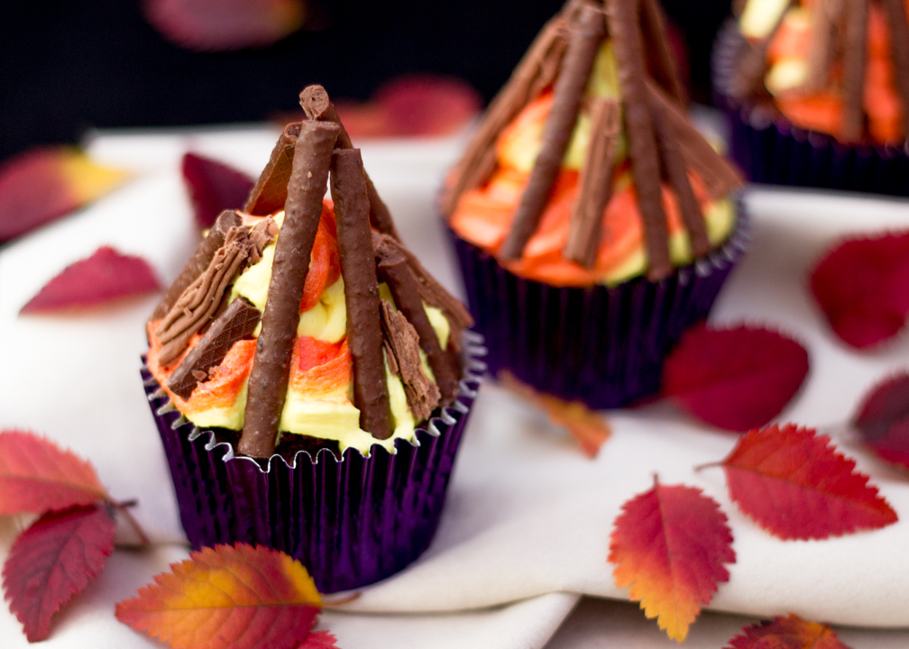 Bonfire Cupcakes-10.jpg