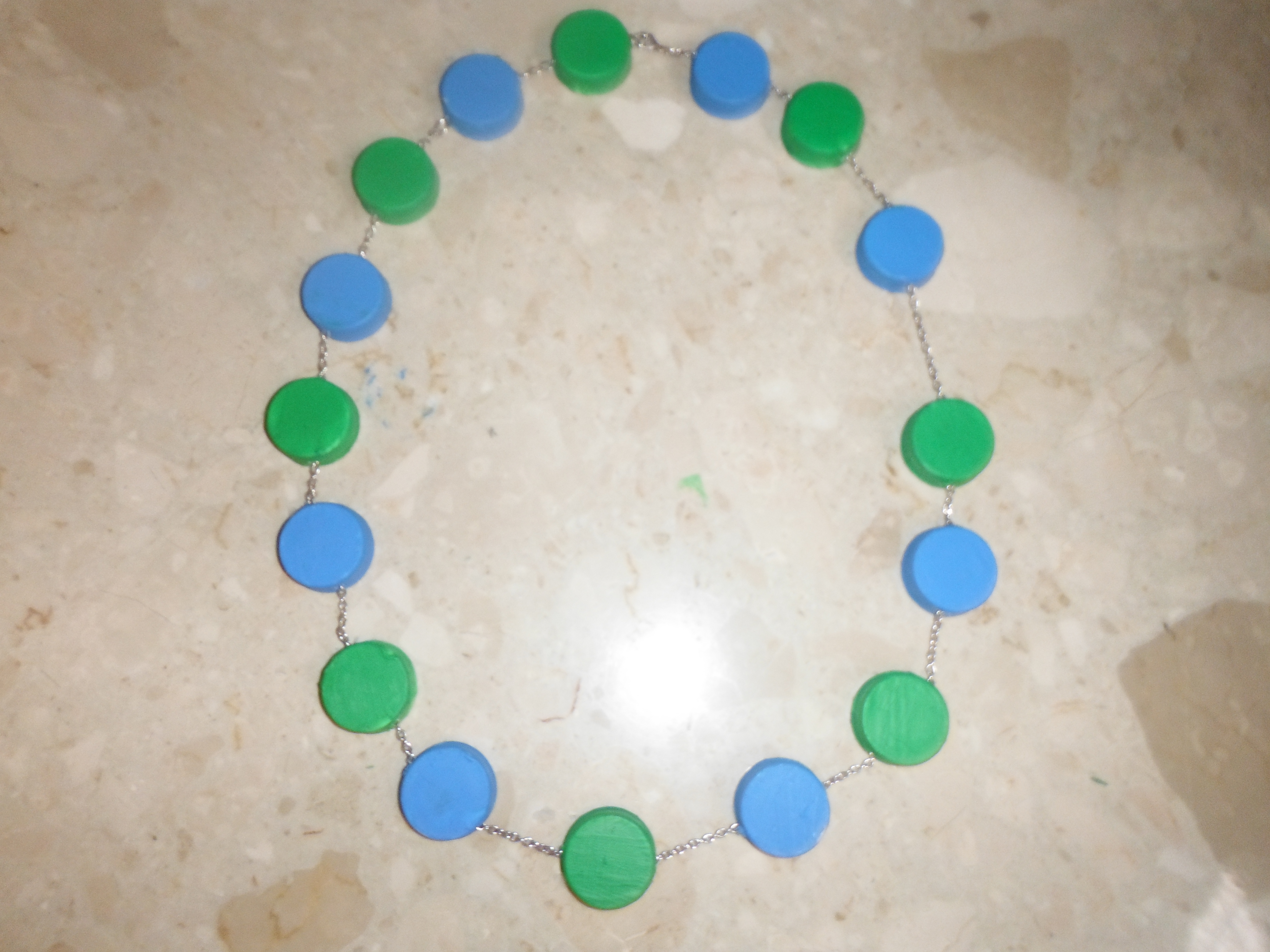 Bottlecap Necklace 099.JPG