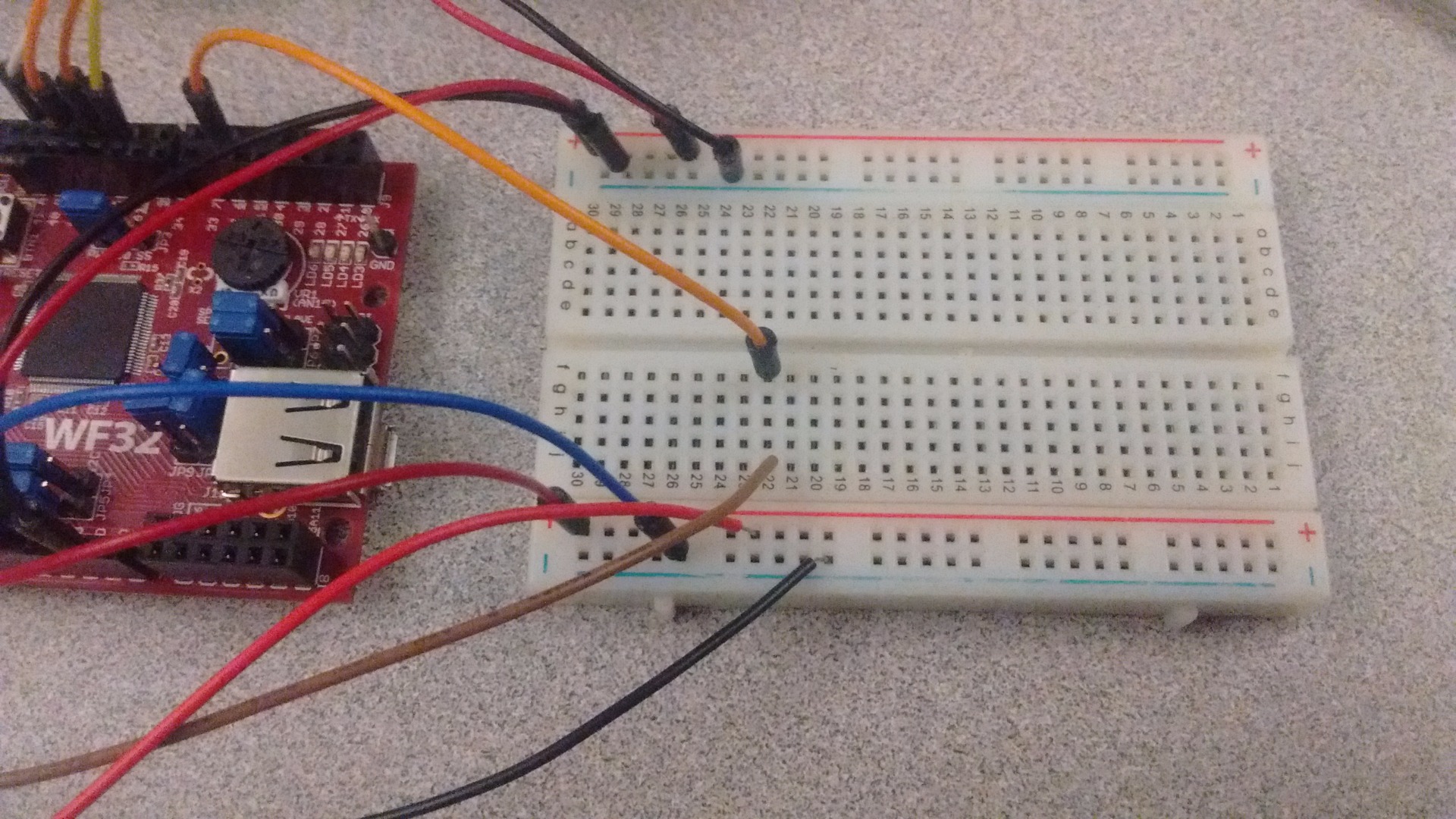 Breadboard wire connections.jpg