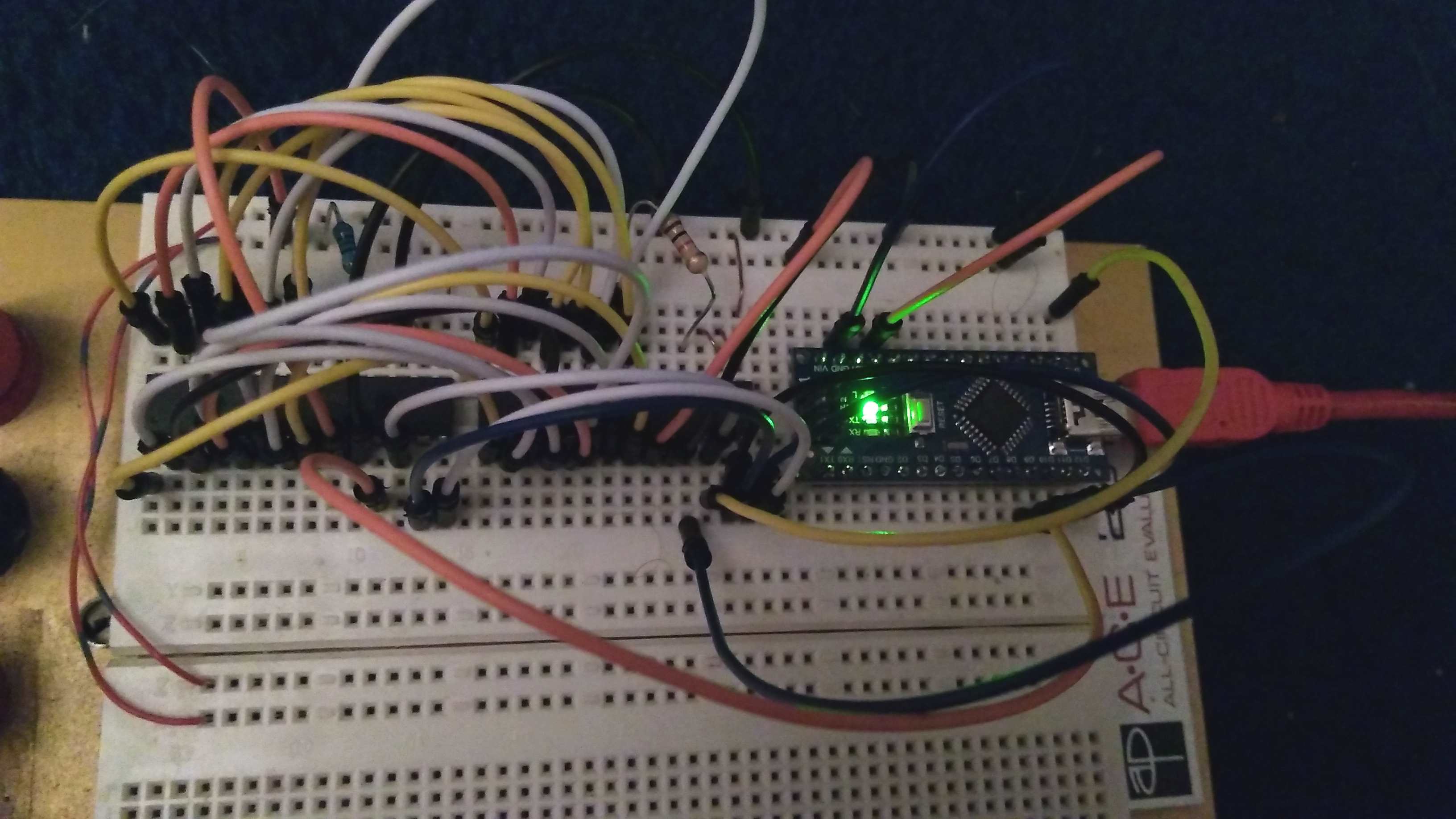 Breadboard-Nano2MCP23S17.jpg