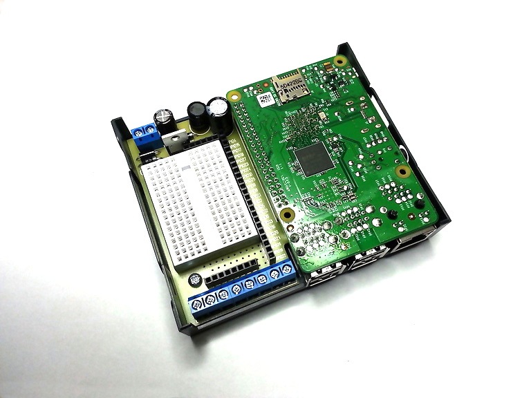 Breadboard_raspibox1.jpg