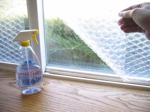 Bubble-Wrap-Insulation-Windows.jpg