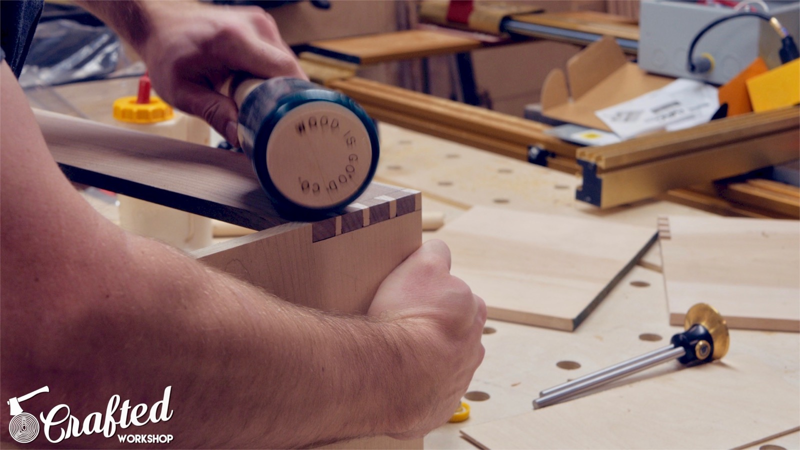 Building A Hand Tool Tote with Hand Cut Dovetails - 13.jpg