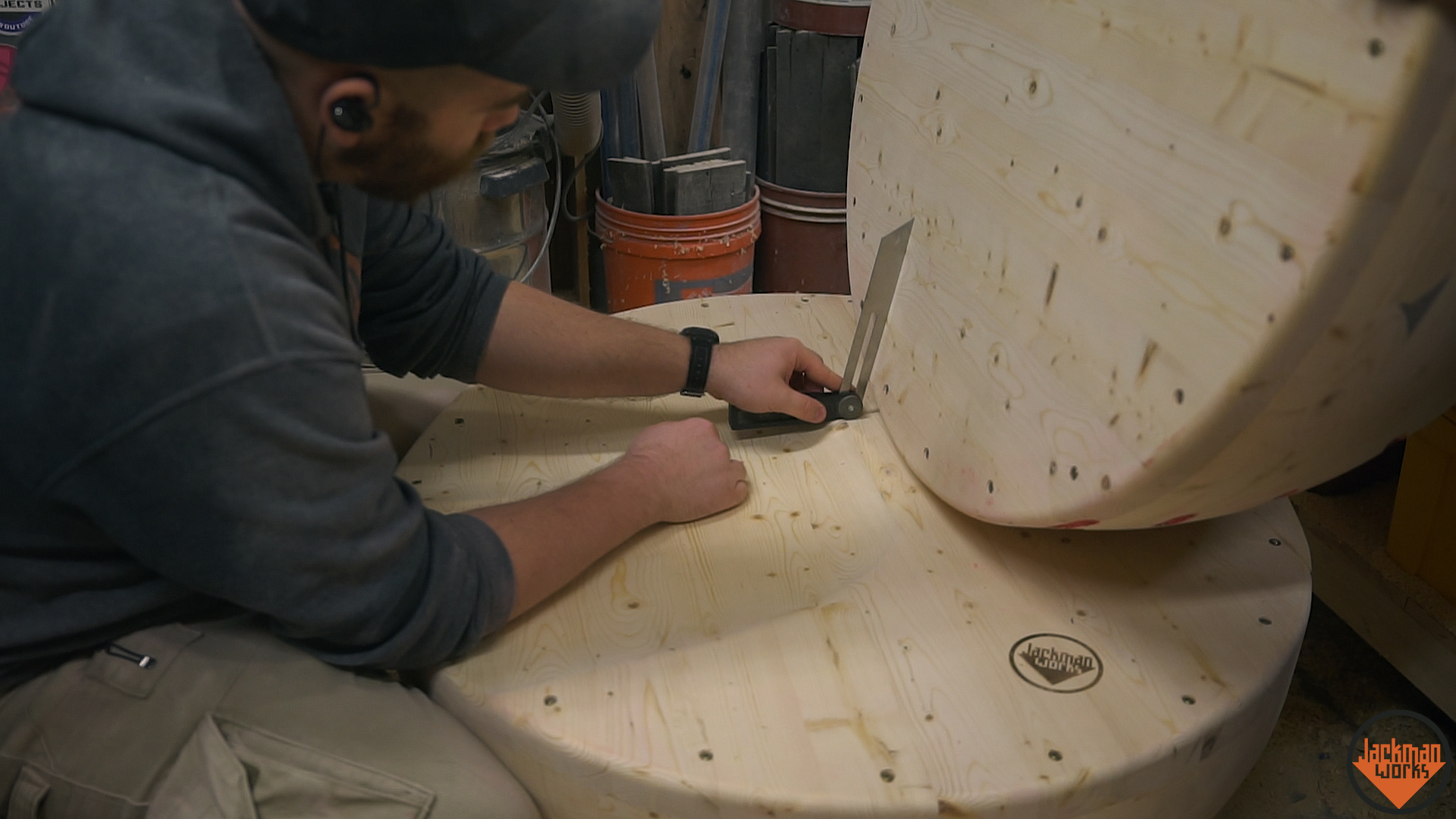 Building a giant baseball chair from 2x4s 33.jpg