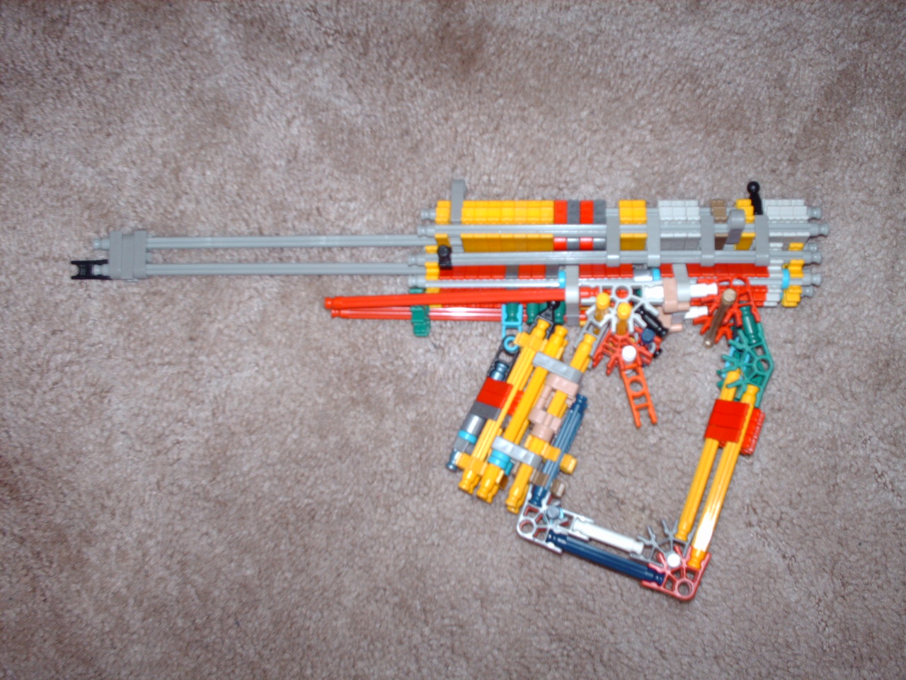 C:\Documents and Settings\Dave\My Documents\My Pictures\Knex AP2\Knex AP2 028.jpg