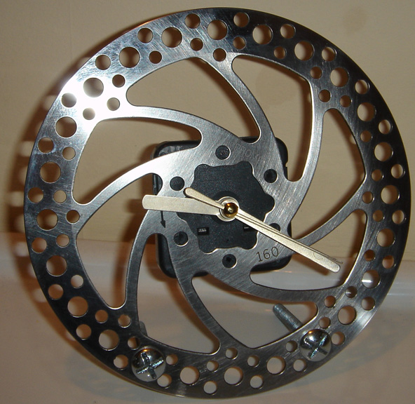 C:\Documents and Settings\SerJ\My Documents\Instructables\1 - Brake Disc Clock\DSC03631.JPG