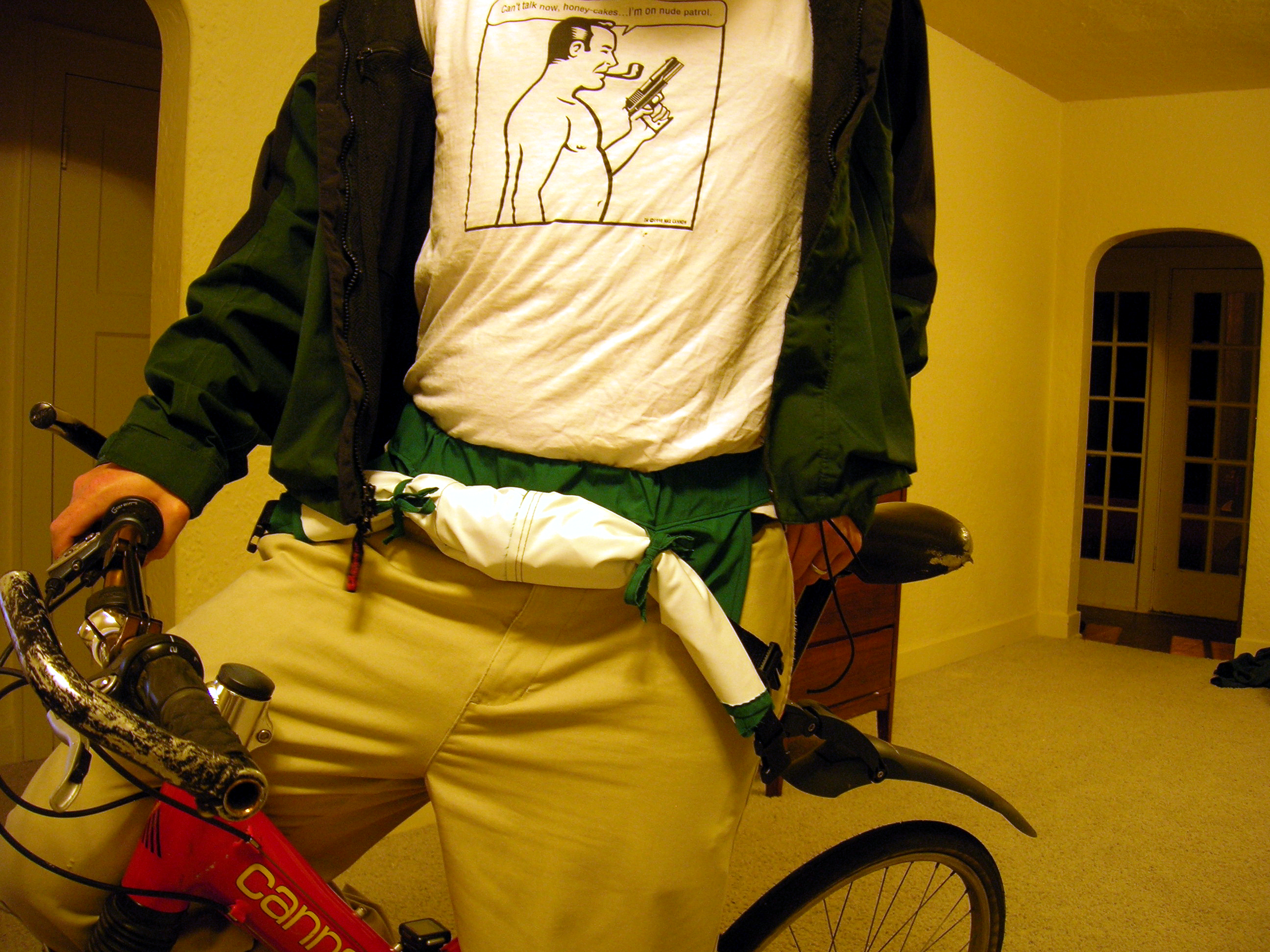 C:\Documents and Settings\delete\Desktop\Keepers - bike pants\DSCN1327.JPG