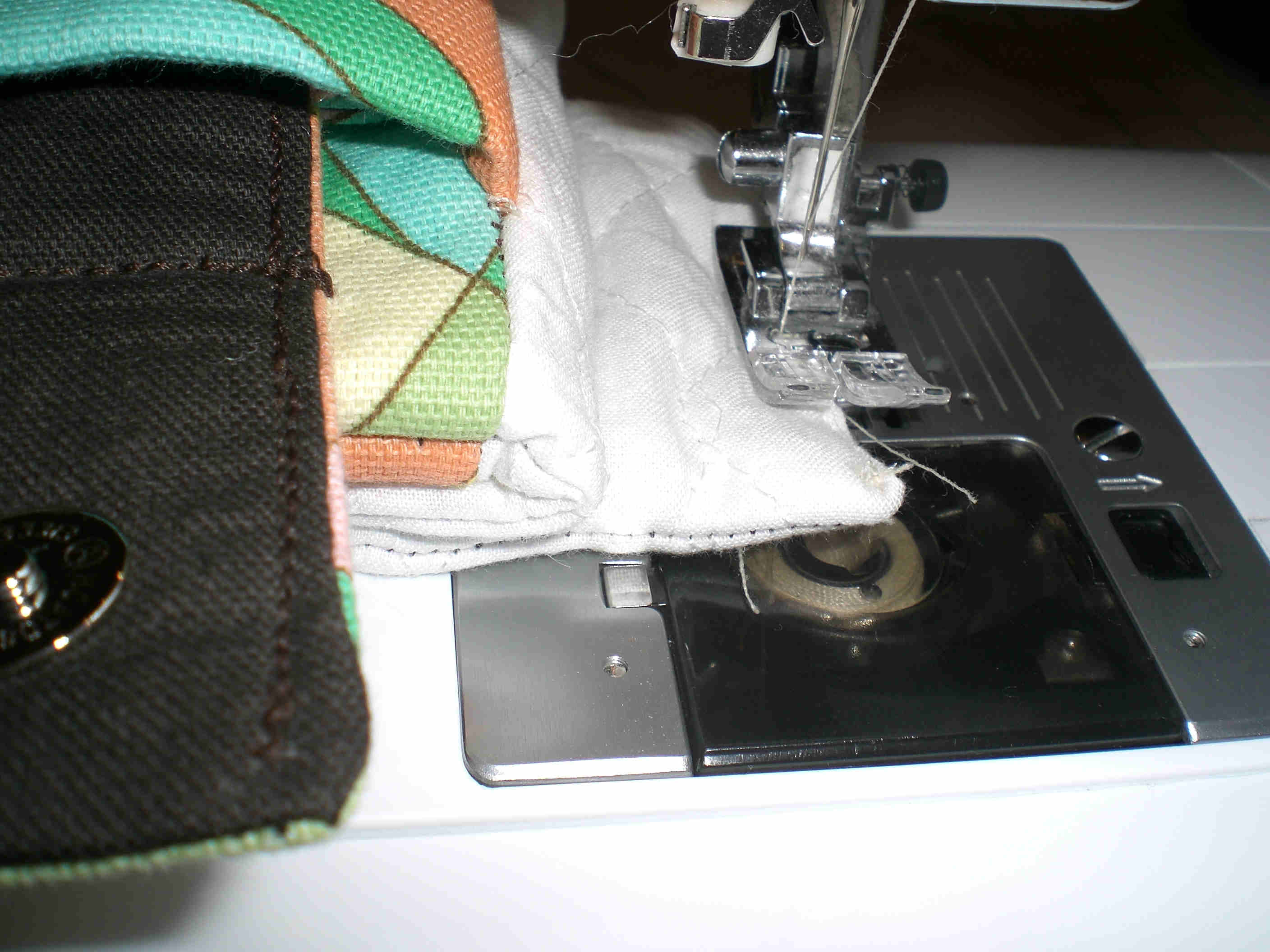 C:\Users\Lisa Varco\ETSY\Contest\stitch lining closed at bottom.jpg