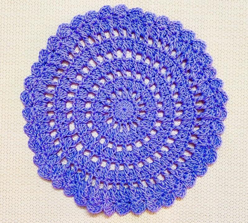 CROCHET ROUND DOILY.jpg