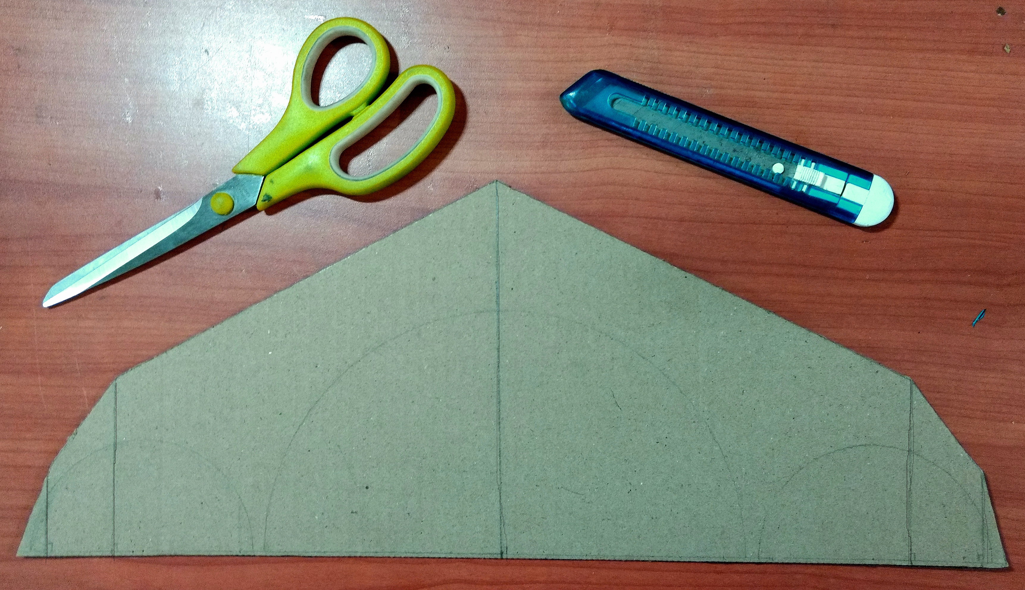 Cardboard Shelf Base Template.jpg