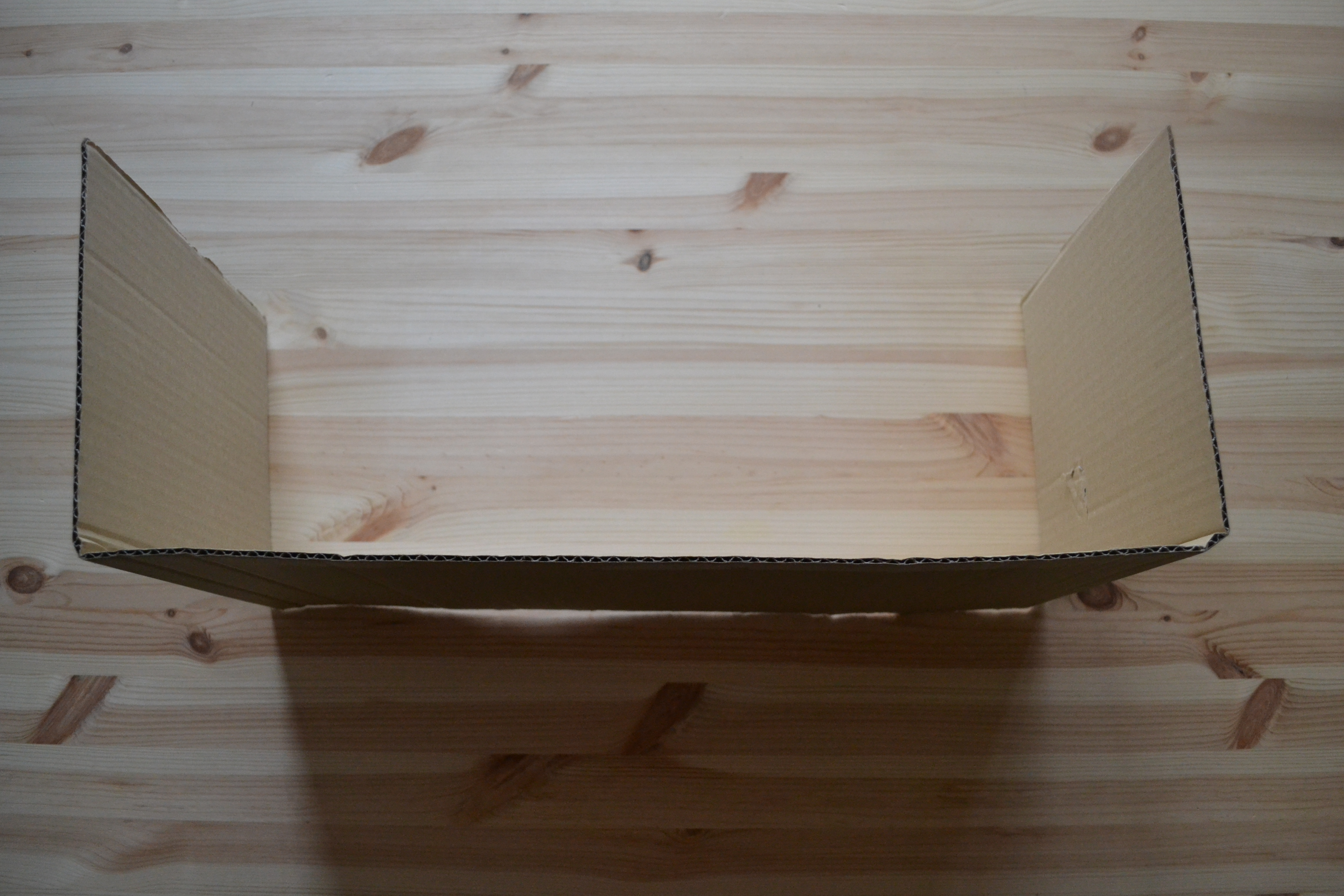 Cardboard bent ends.JPG
