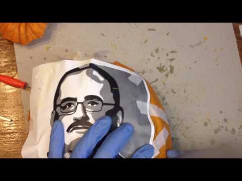 Carving a Ken Bone Pumpkin - The Bonekin