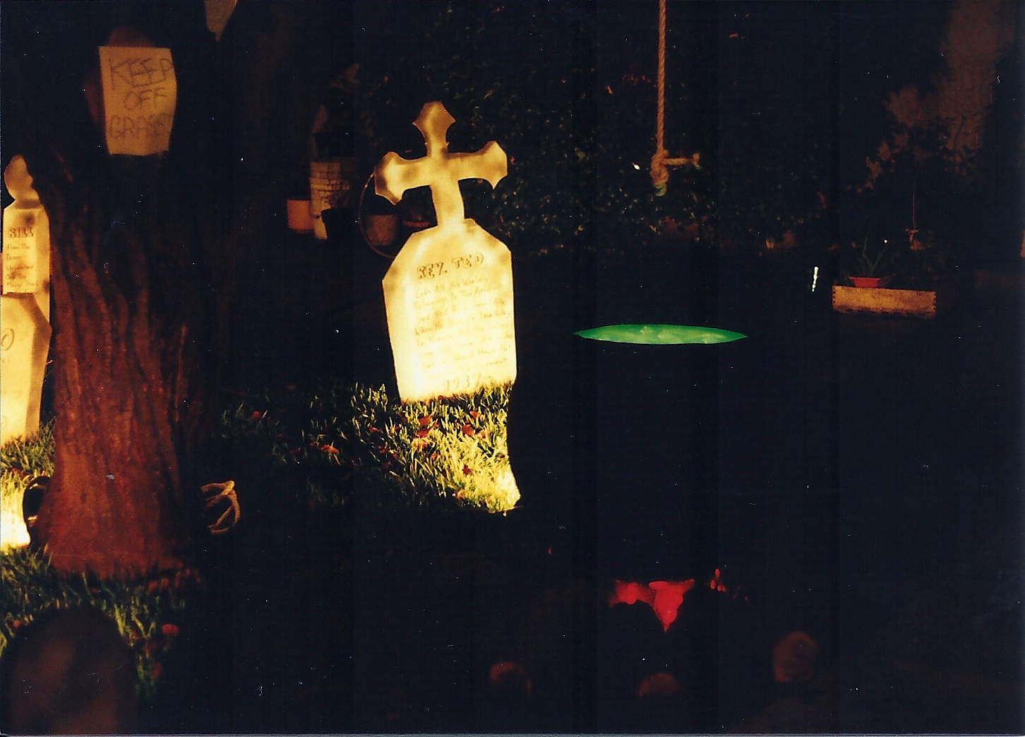 Cauldron in graveyard.jpg