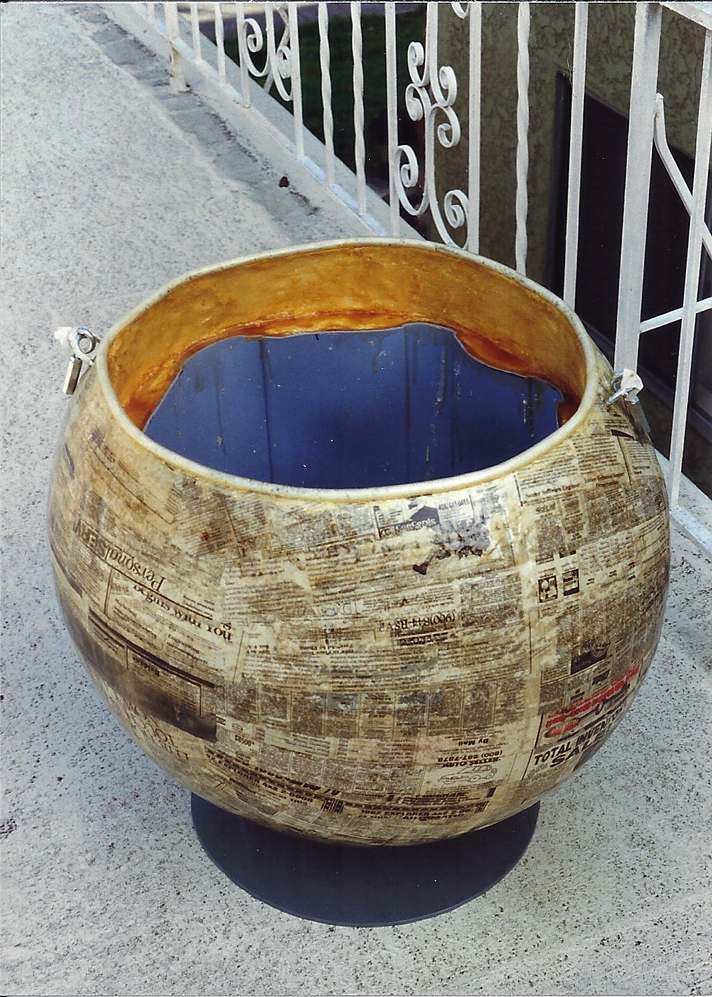 Cauldron paper mache w foam finished.jpg