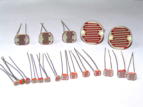 Cds-Photoconductive-Cell-Photoresistor-LDR.jpg