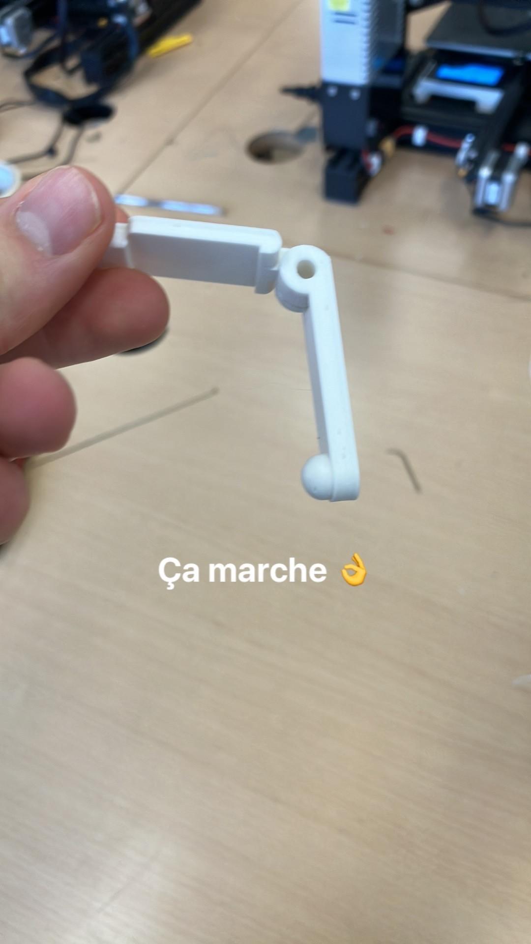 Charni&egrave;re.jpg