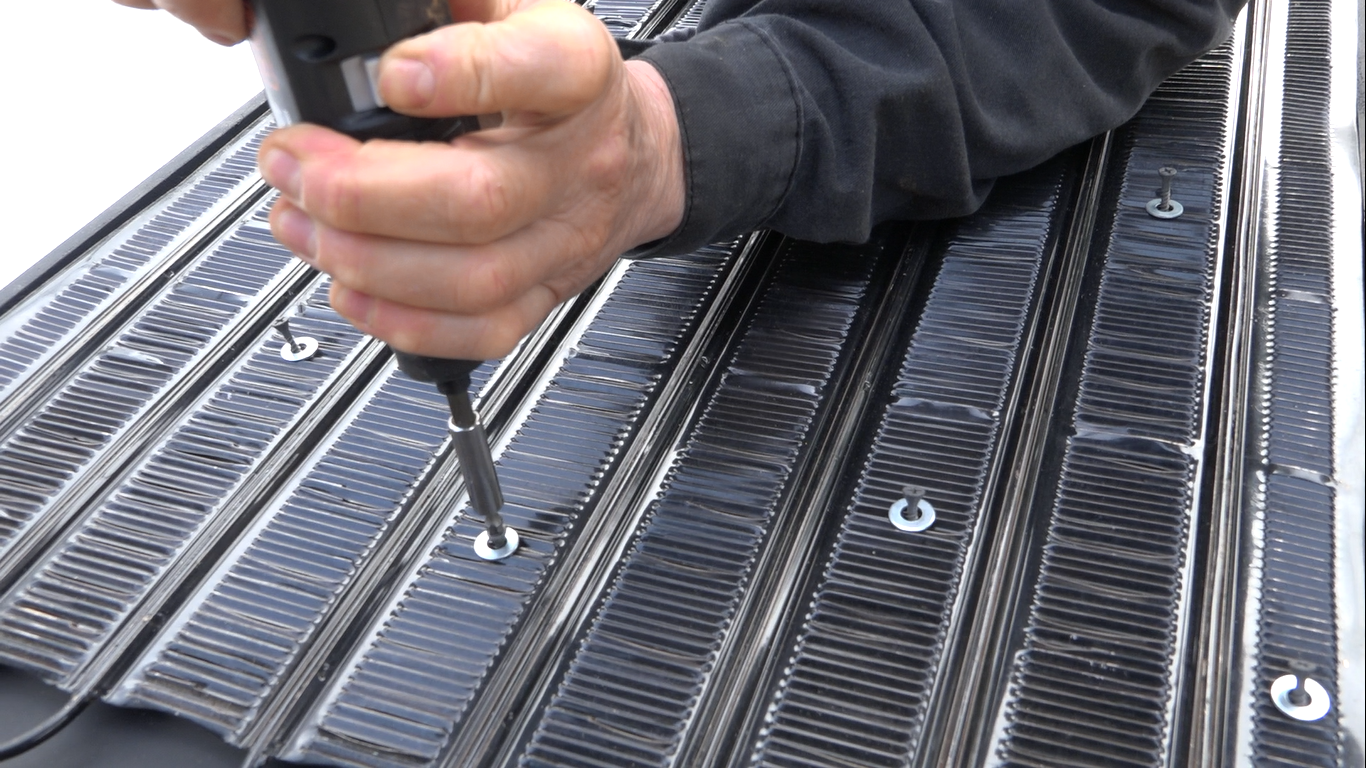 Chauffe_eau_solaire_Grille_cadre_-_plot_li_ge_global.png
