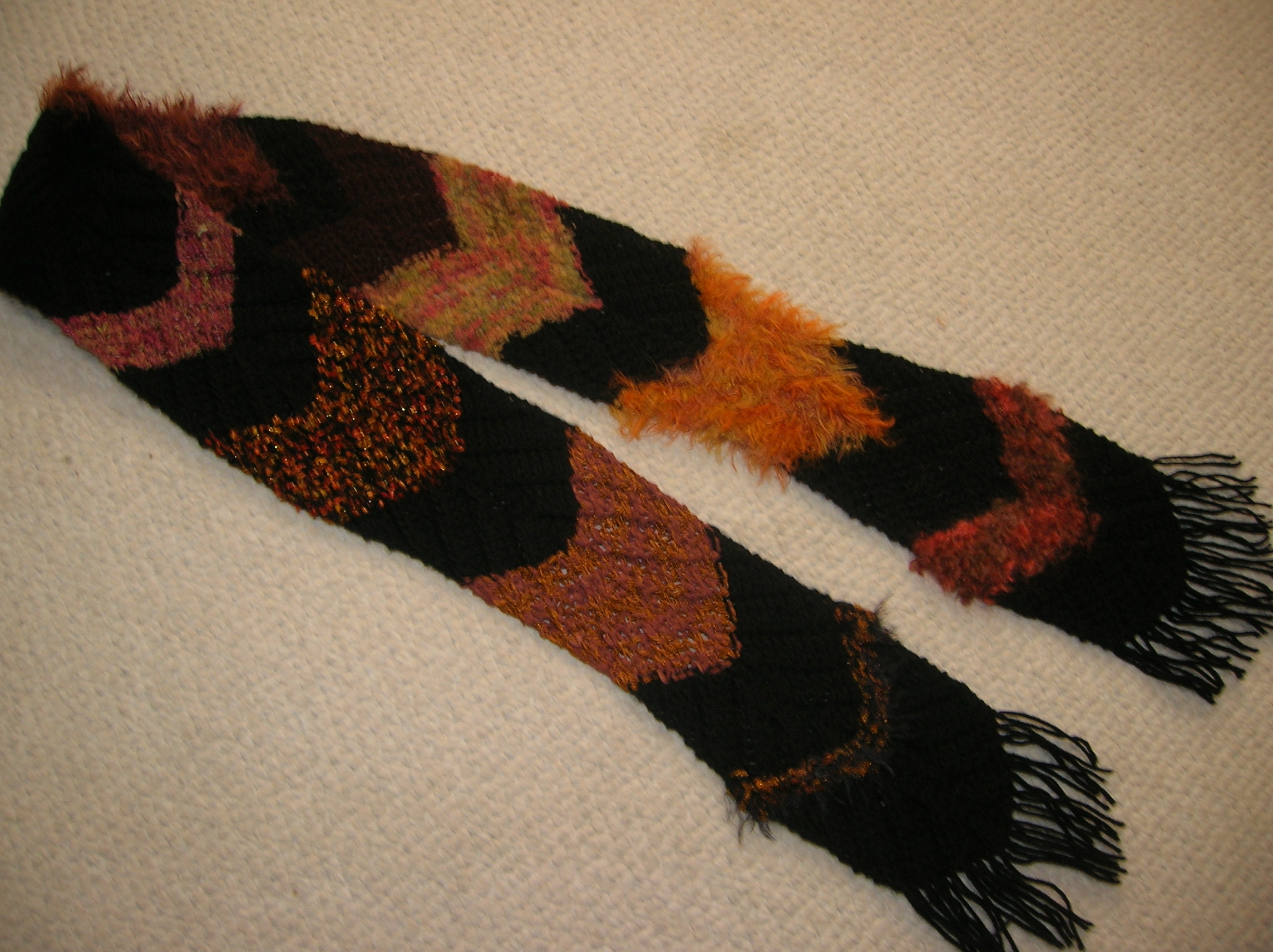 Chevron scarf -01.JPG