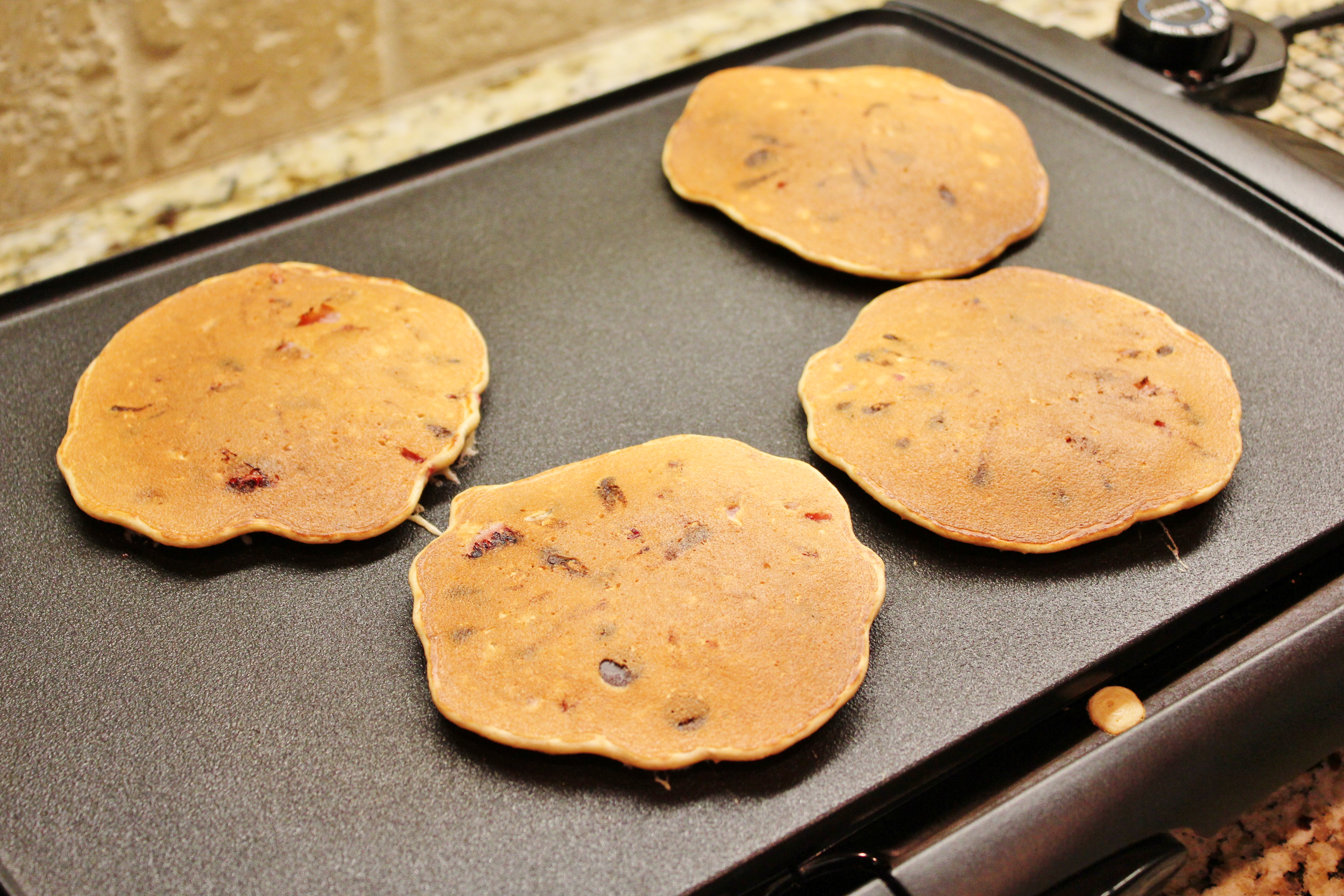 Chocolate Strawberry Pancakes (6).JPG