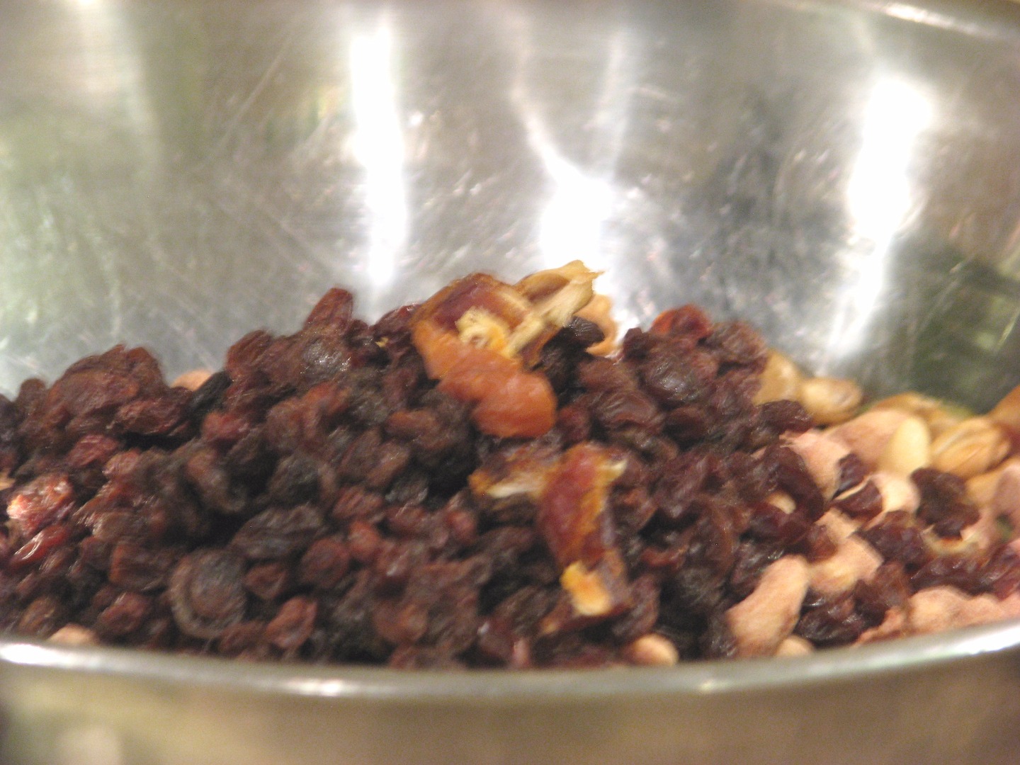 Cinnamon Cashews, Thompson Raisins, and pitted Medjool Dates cut in medium-large pieces.JPG