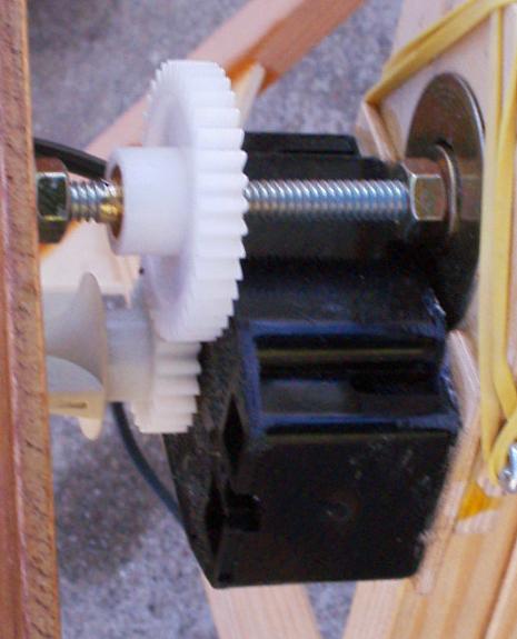 Clock-Gears-Axle-BearingDetail.jpg