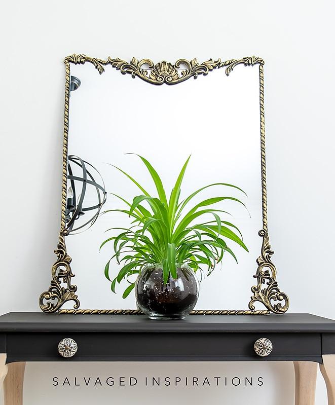 Close-Up-of-DIY-Antique-Gold-Mirror.jpg