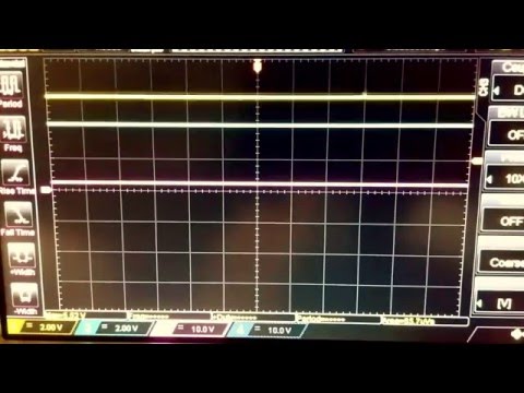 Comparator hysteresis test